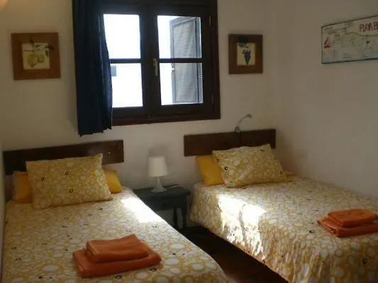 Apartment Schoene Wohnung In Playa Blanca Mit Grill, Garten Und Terrasse Und Neben Dem Strand Spain